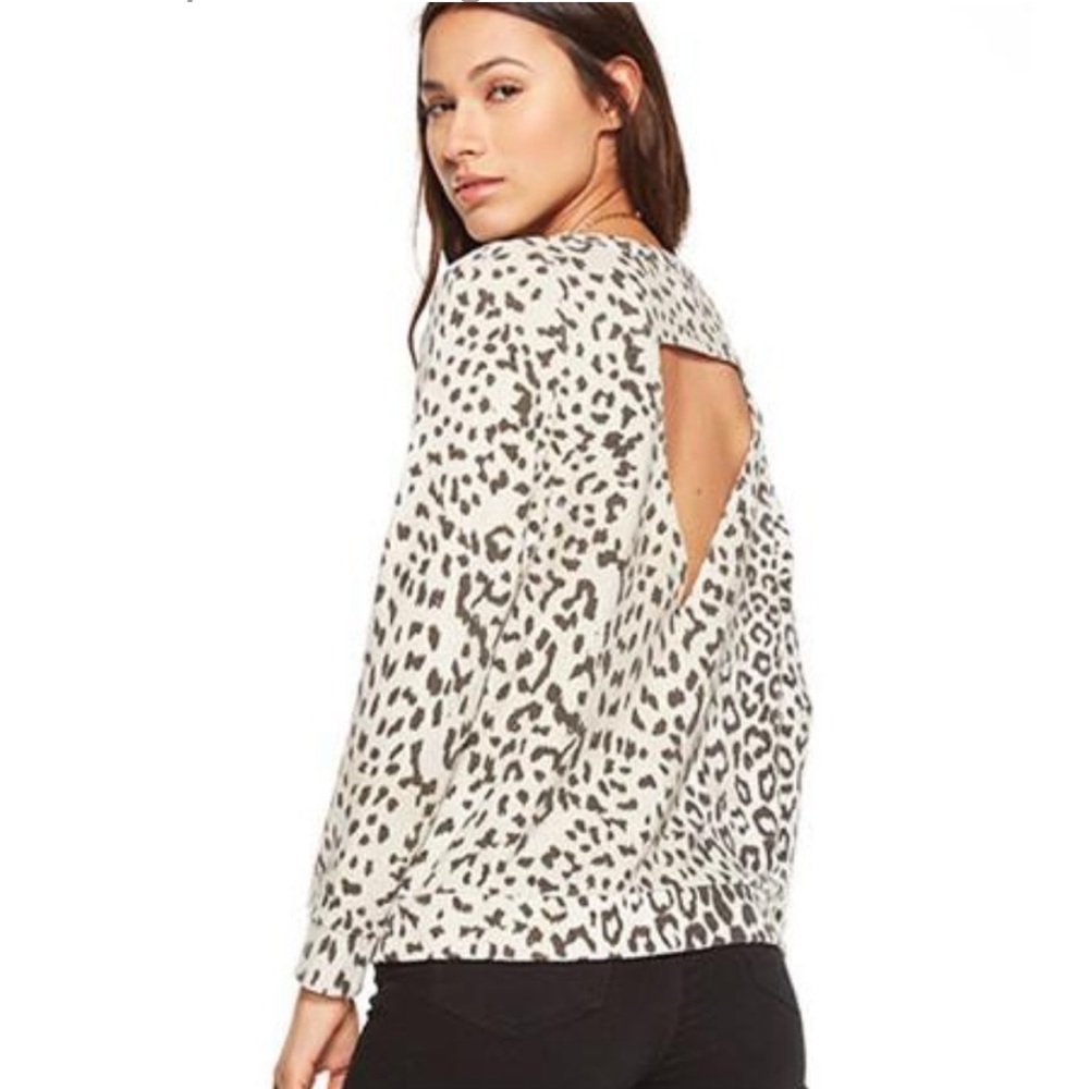 CHASER Leopard Sweater w/ Back Key Hole 🌵xs